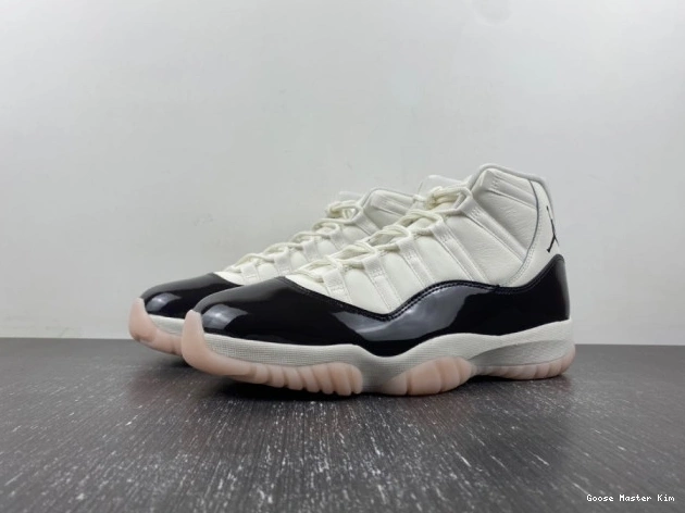 Jordan Neapolitan AR0715-101 Air 11 0705